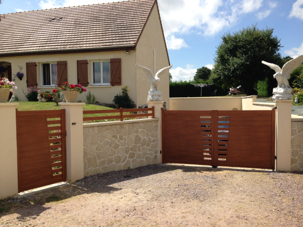 Portail coulissant en Aluminium - Logikinov Portail coulissant en Aluminium - Logikinov