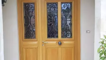 En savoir plus - Ajoutez une touche de charme à votre maison, optez pour la porte d’entrée en bois ! - Vérandas et Pergolas en Normandie