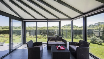 En savoir plus - Retrouvez la gamme de vérandas sur mesure Soko chez Logikinov - Vérandas et Pergolas en Normandie
