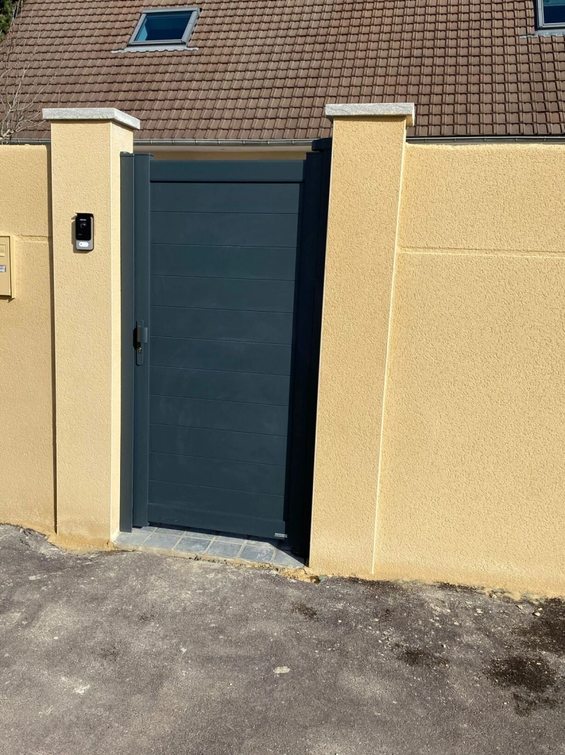 gamme complète de portillons pleins