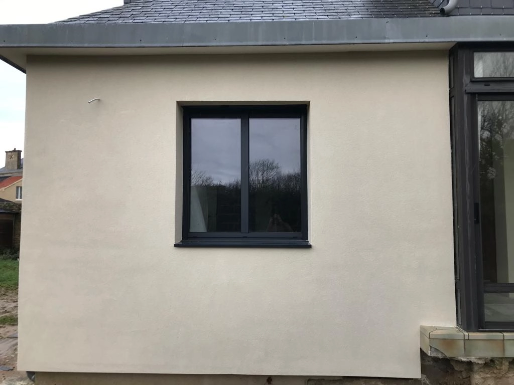 Avantages d’une fenêtre battante aluminium