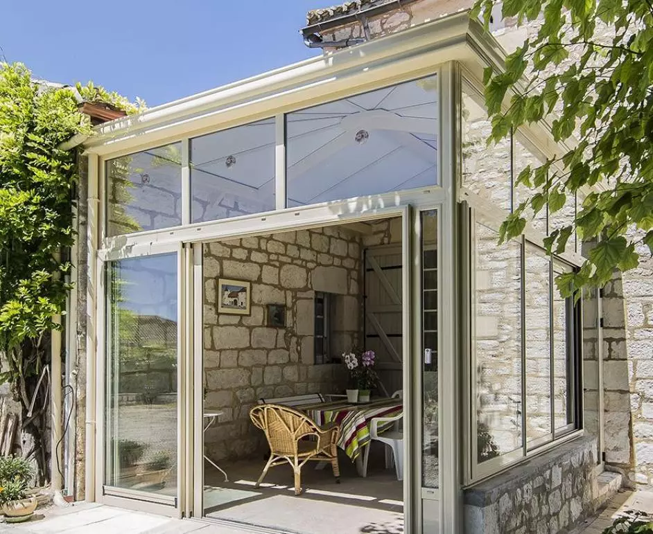 Veranda classique à Caen, Honfleur et Saint-Lô - LogiKinov