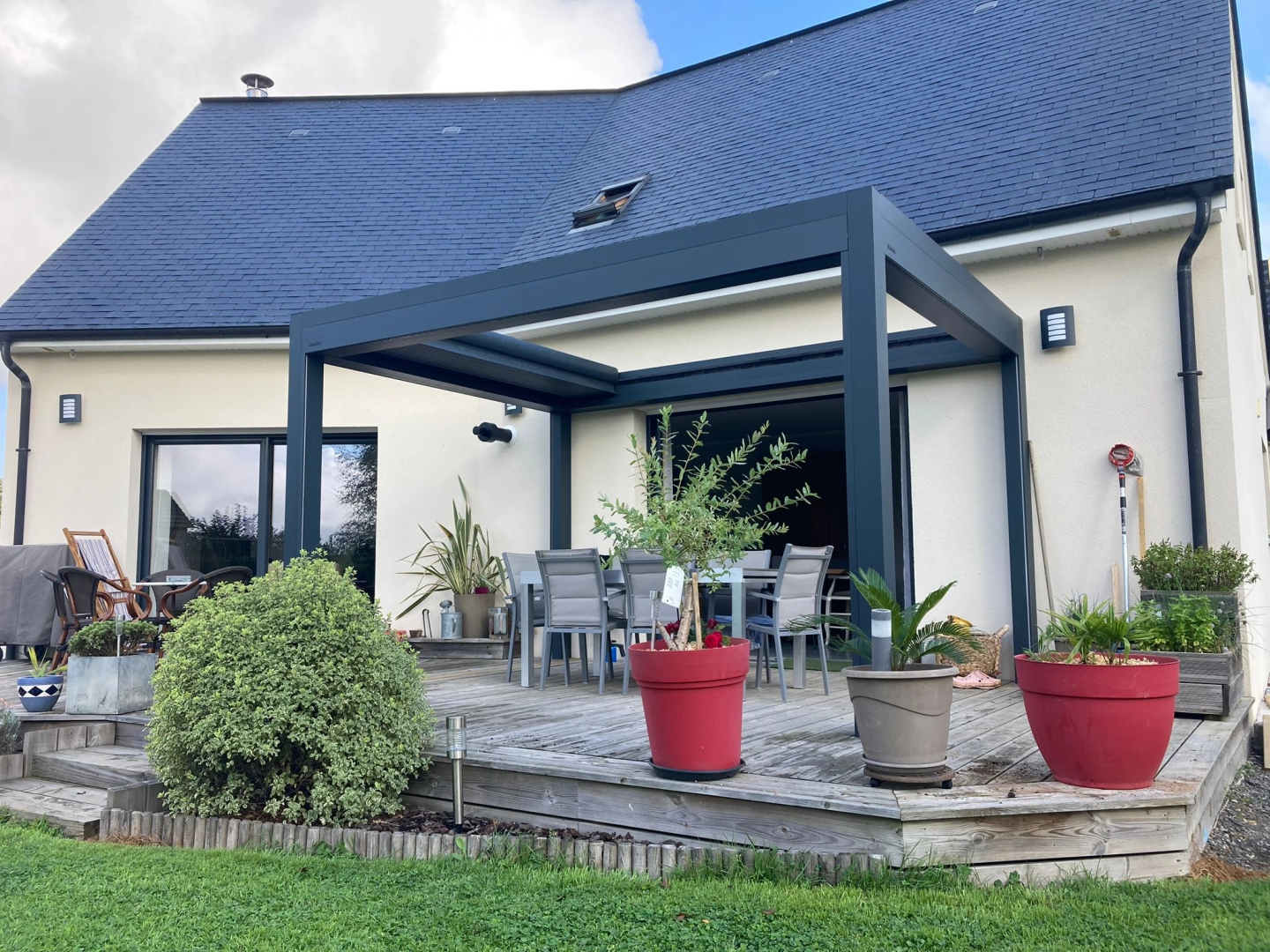 Pergola à lames rétractables
