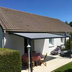 Le résultat d'une pose de pergola à Caen, en Normandie 