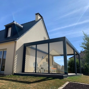 Pose d’une pergola by Brustor à Sourdeval, près de St Lô