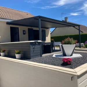 Installation d’une pergola avec lambrequin, à côté de Rouen