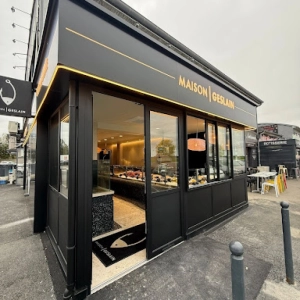 Véranda pur poissonnerie par Logikinov près de Caen