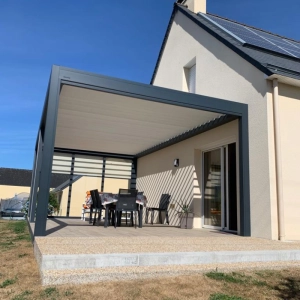 Pose d’une pergola by Brustor à Sourdeval, près de St Lô