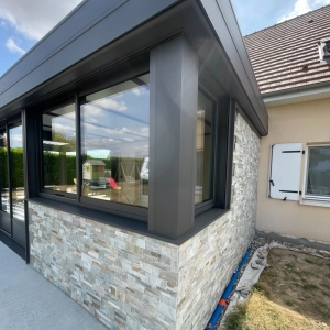 Véranda pour extension de maison en aluminium près de Caen