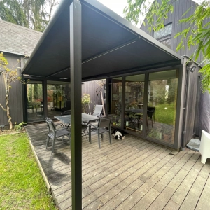 Installation d'une pergola à toile rétractable Brustor près de Caen