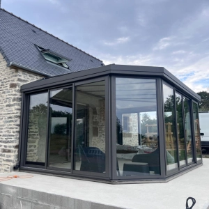 Création d'une véranda en aluminium en Normandie
