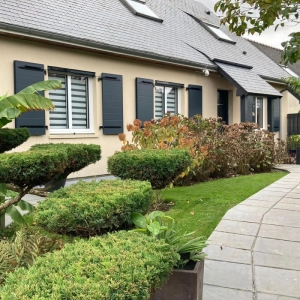 Installation par Logikinov Honfleur de fenêtres, volets et porte d'entrée 