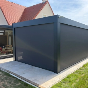 Menuiserie extérieure pour protéger spa de nage en Normandie