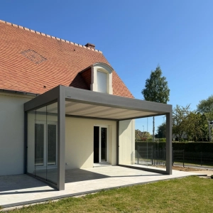 Installation pergola toit vitré à Saint-Contest
