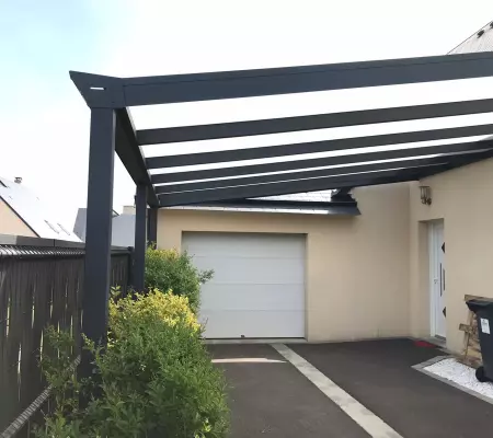 Réalisation d'un carport pour une maison sur Granville