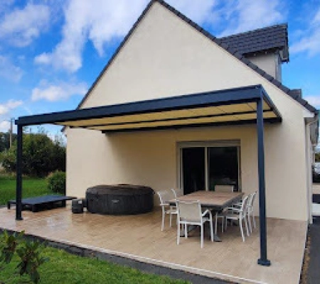 Installation d’une pergola Brustor en Seine Maritime par Logikinov en Normandie