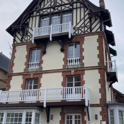 Installation de fenêtres mixtes à Honfleur