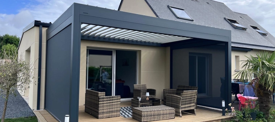 Installation d'une pergola B160 avec stores à Saint-Gilles en Normandie