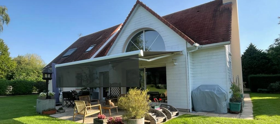 Installation d’un store banne à Fleury sur Orne 