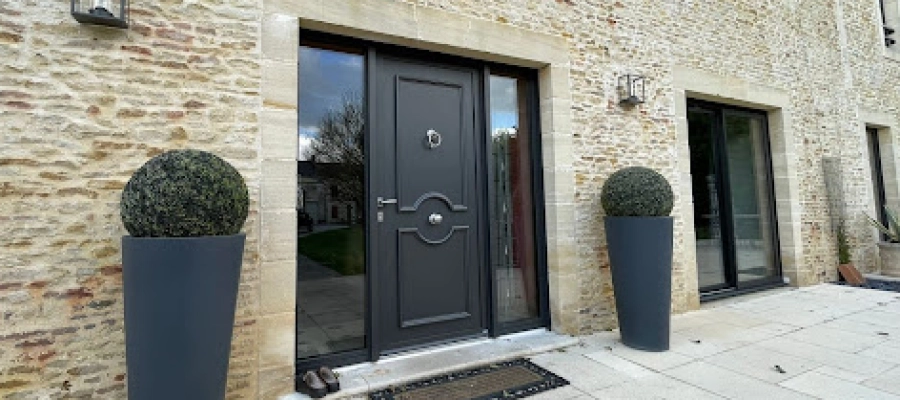 Installation de menuiseries aluminium et bois à Caen par Logikinov Fleury-sur-Orne en Normandie