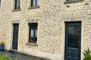 Changement des menuiseries extérieures d’une maison près de Caen par l’agence de Fleury sur Orne